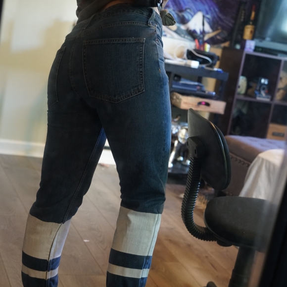 TOPSHOP MOTO MOM JEANS - Picture 2 of 3